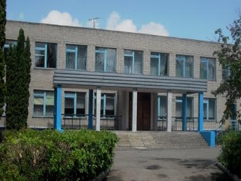 Центральный вход в МБОУ СОШ с.Мазейка Центральный вход в МБОУ СОШ с.Мазейка.